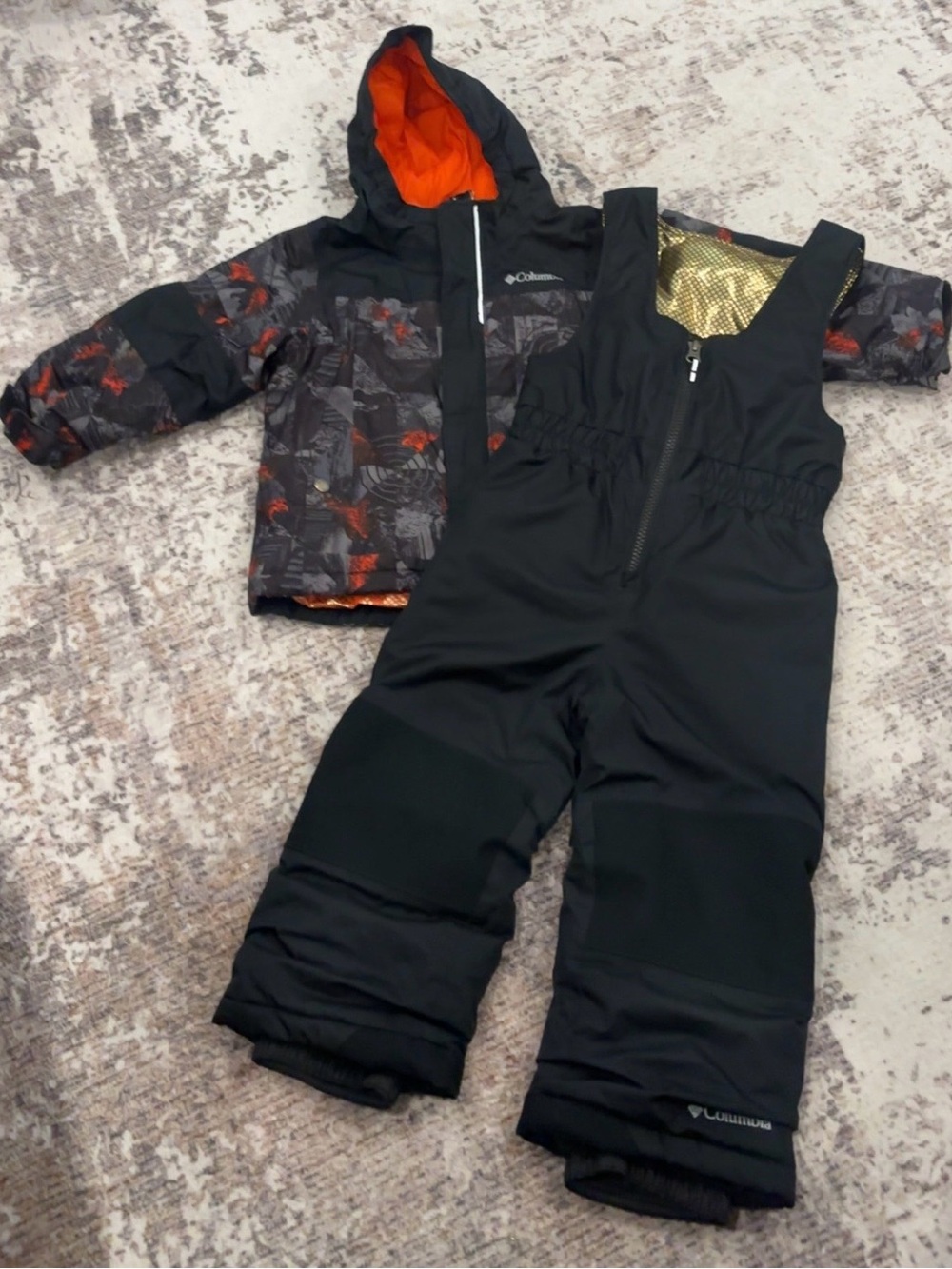 Columbia Size 3T - Barely used